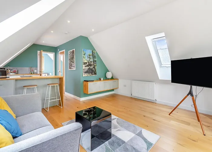 Willow Loft - Uk49479 *