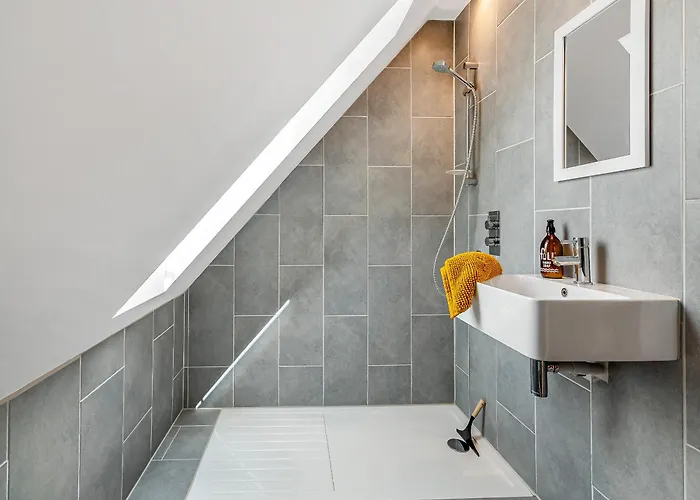 Willow Loft - Uk49479